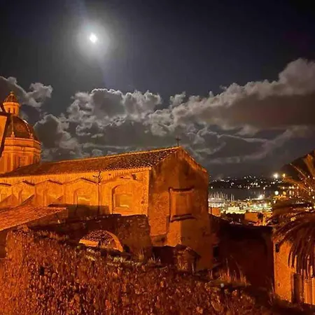 Casa Al Plumbago Termini Imerese