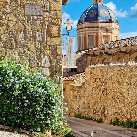 Semesterbostad Casa Al Plumbago *